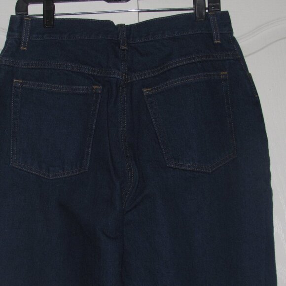 L.L. BEAN Original Fit Relaxed Dark Wash Jeans Size 14 Reg - Picture 4 of 5